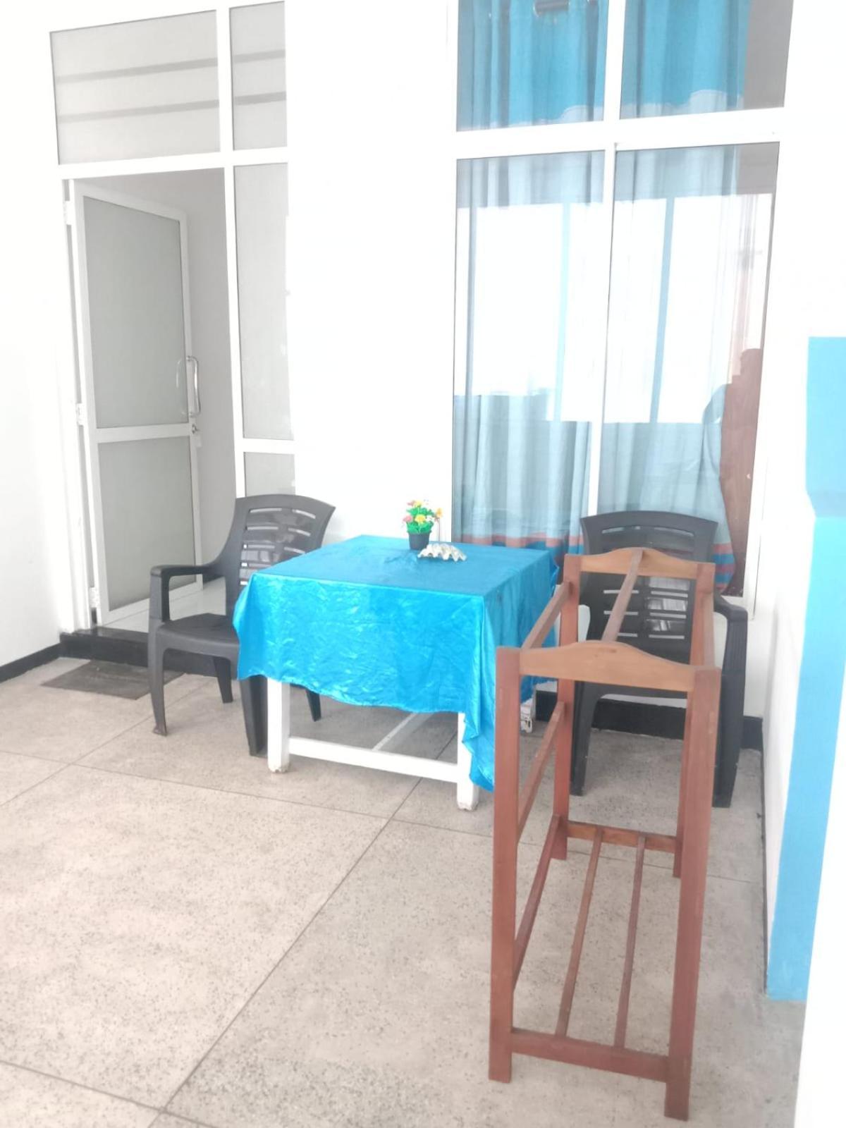 לינה וארוחת בוקר מיריסה Moon Light Guest מראה חיצוני תמונה